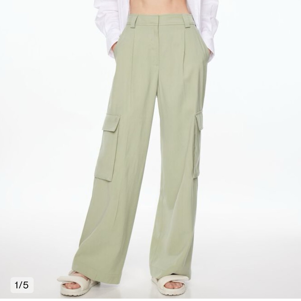 Dynamite Gemma Green Cargo Wide Leg Pants